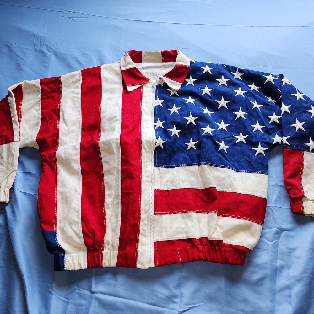 LIMITED EDITION USA PATRIOTIC AMERICAN FLAG BOMBER JACKET WHITE/RED/BLUE SZ LARG